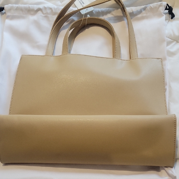 Telfar Tan Tote Bag - Picture 2 of 9